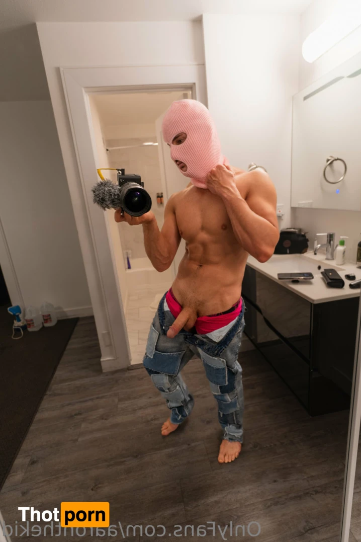 The Kid Aaron 12517991