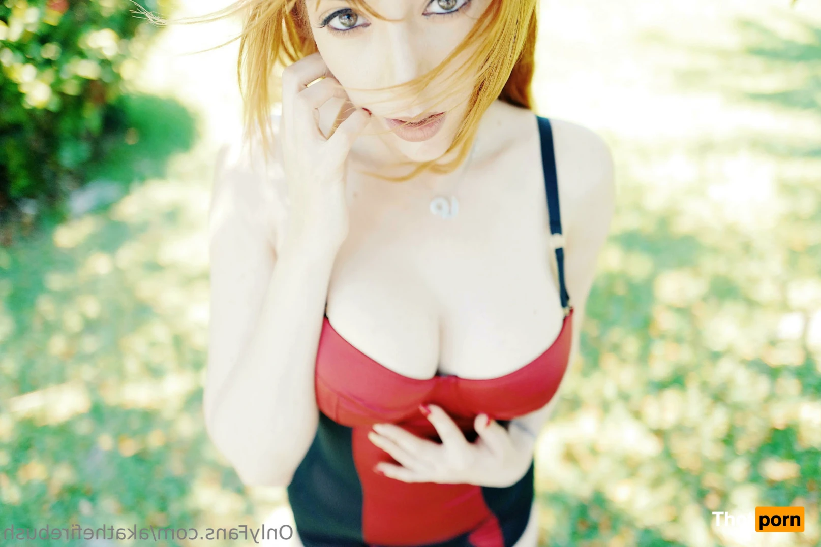 Lauren Phillips aka The Fire Bush 15385630