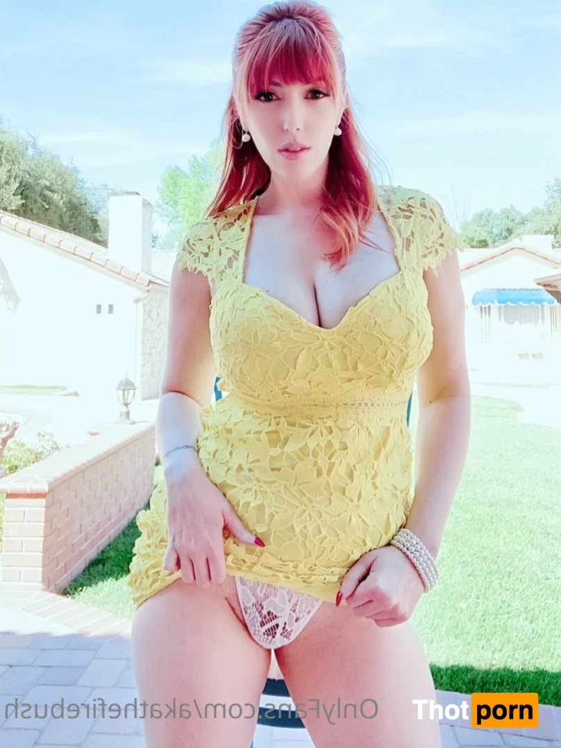 Lauren Phillips aka The Fire Bush 15385970