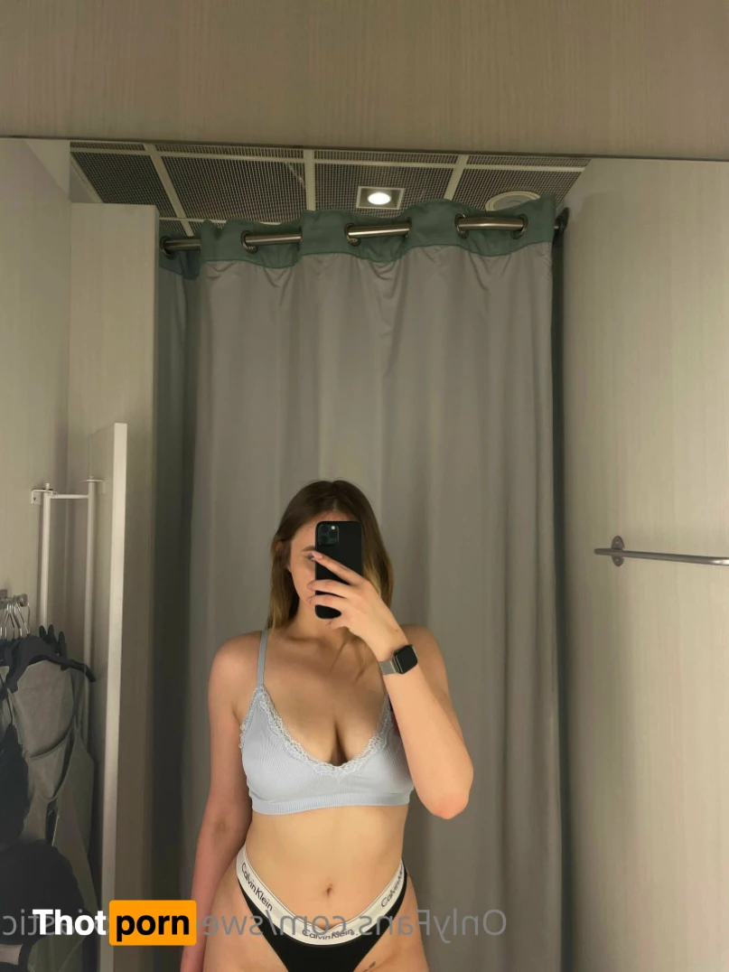 alexandrasanders 12234271