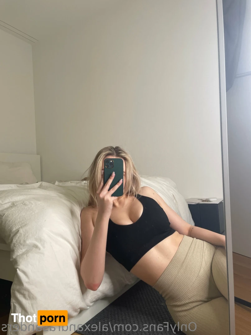 alexandrasanders 12234506