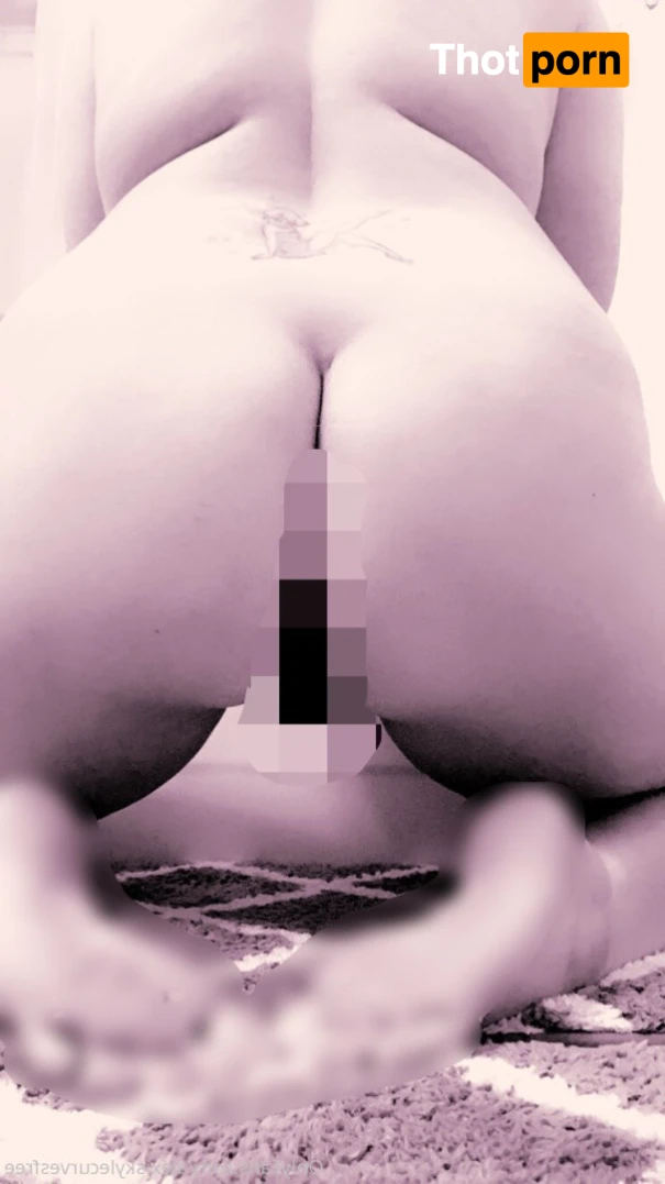 Alexis Kyle (free page) 12156880