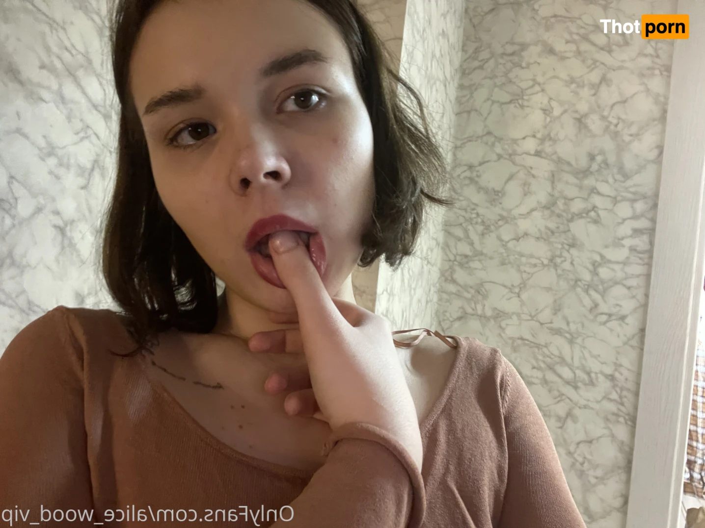 Alice Wood Secrets🌹 12147008