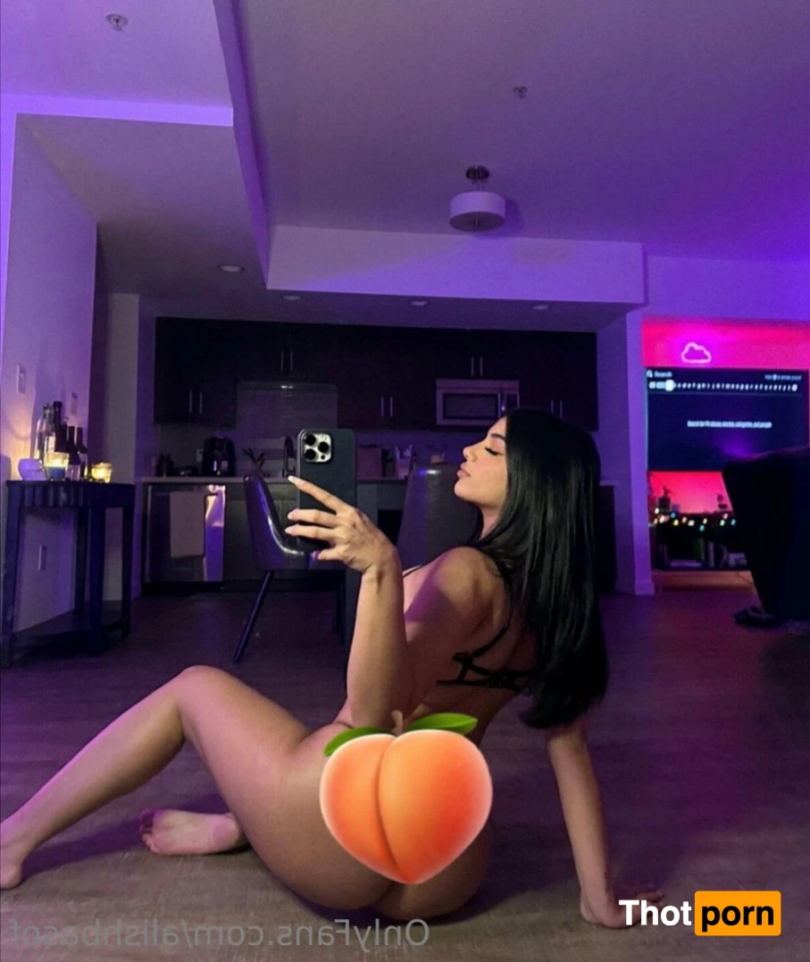 Alishba [ alishbasof ] OnlyFans leaked photo 12000070 on Thotporn