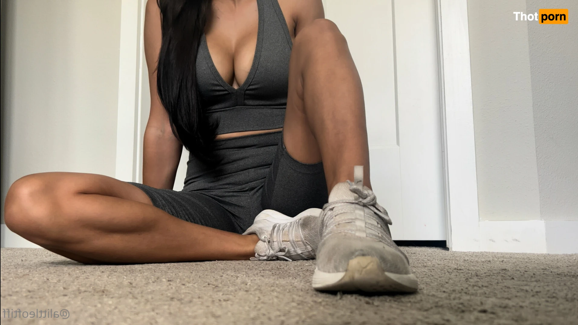 t i f f a n y 11995512