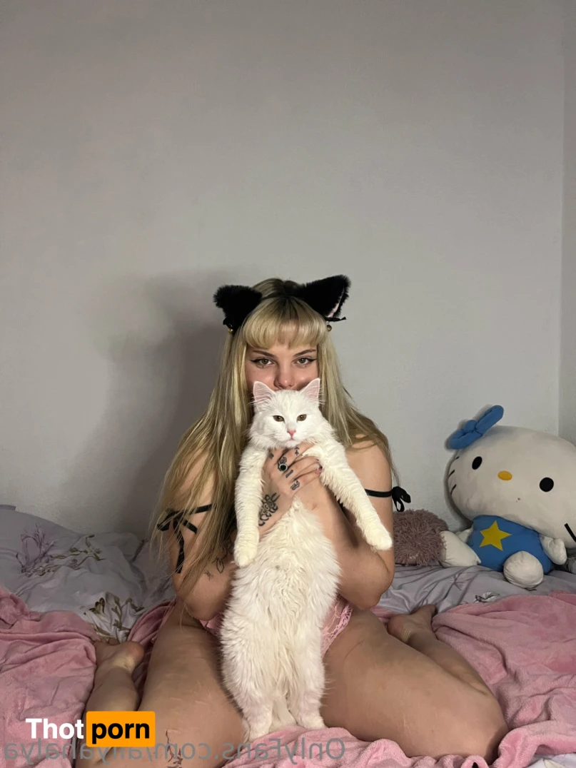 Aliyah 18 😘🤩 11986462