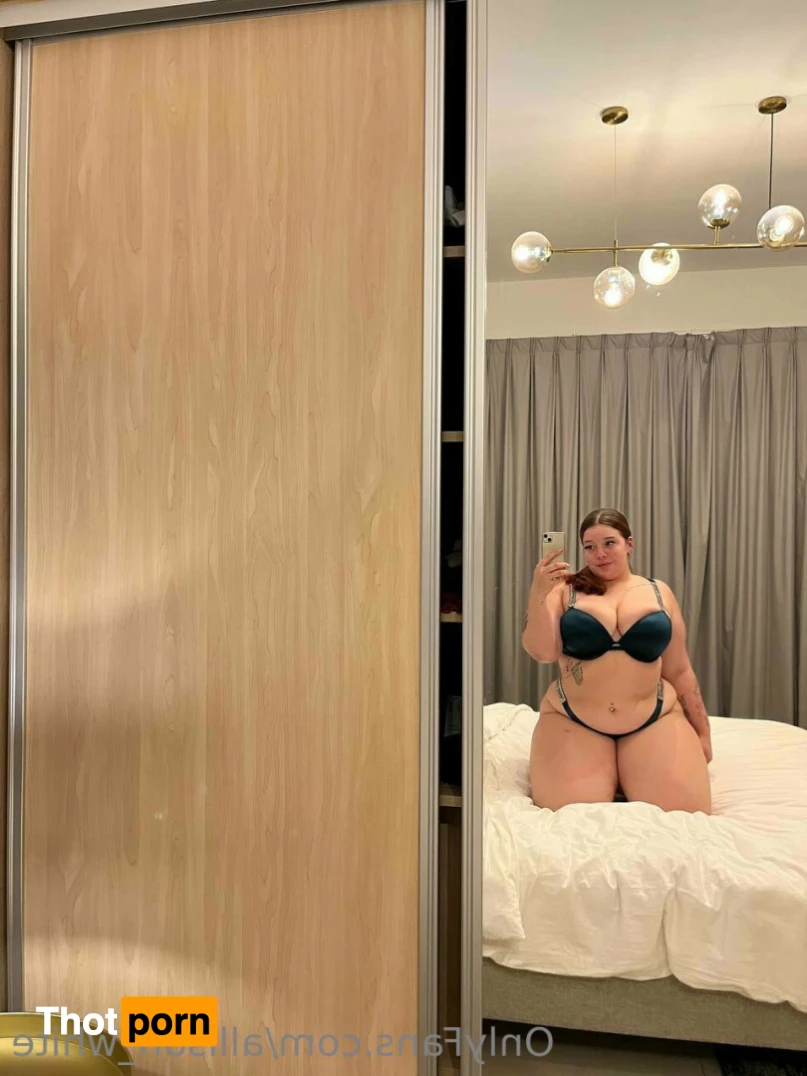 allison_white 11947705