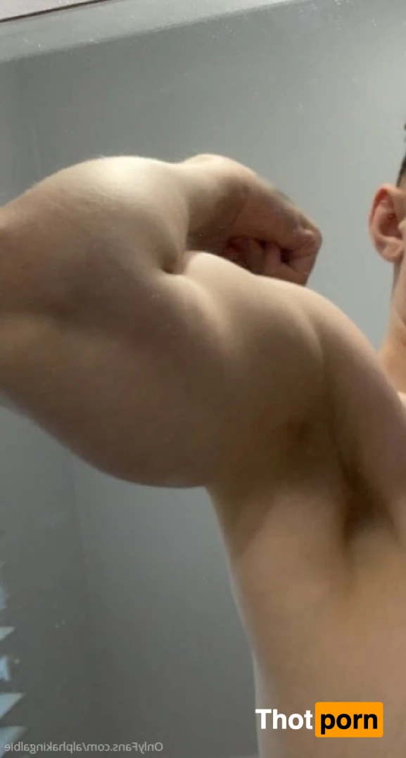 Findom Albert 6’4 15349925