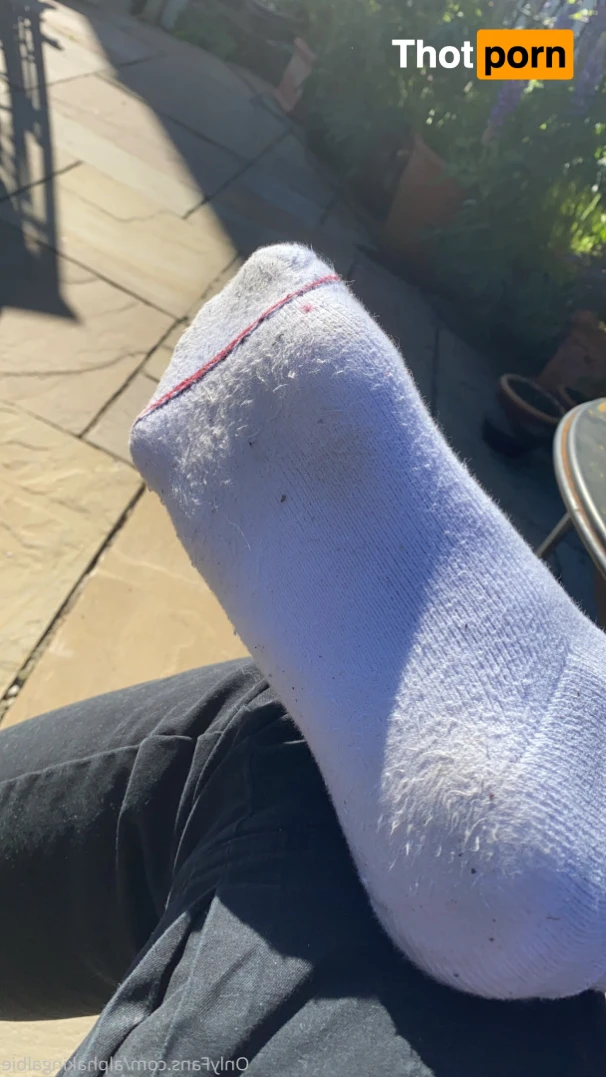 Findom Albert 6’4 15350073