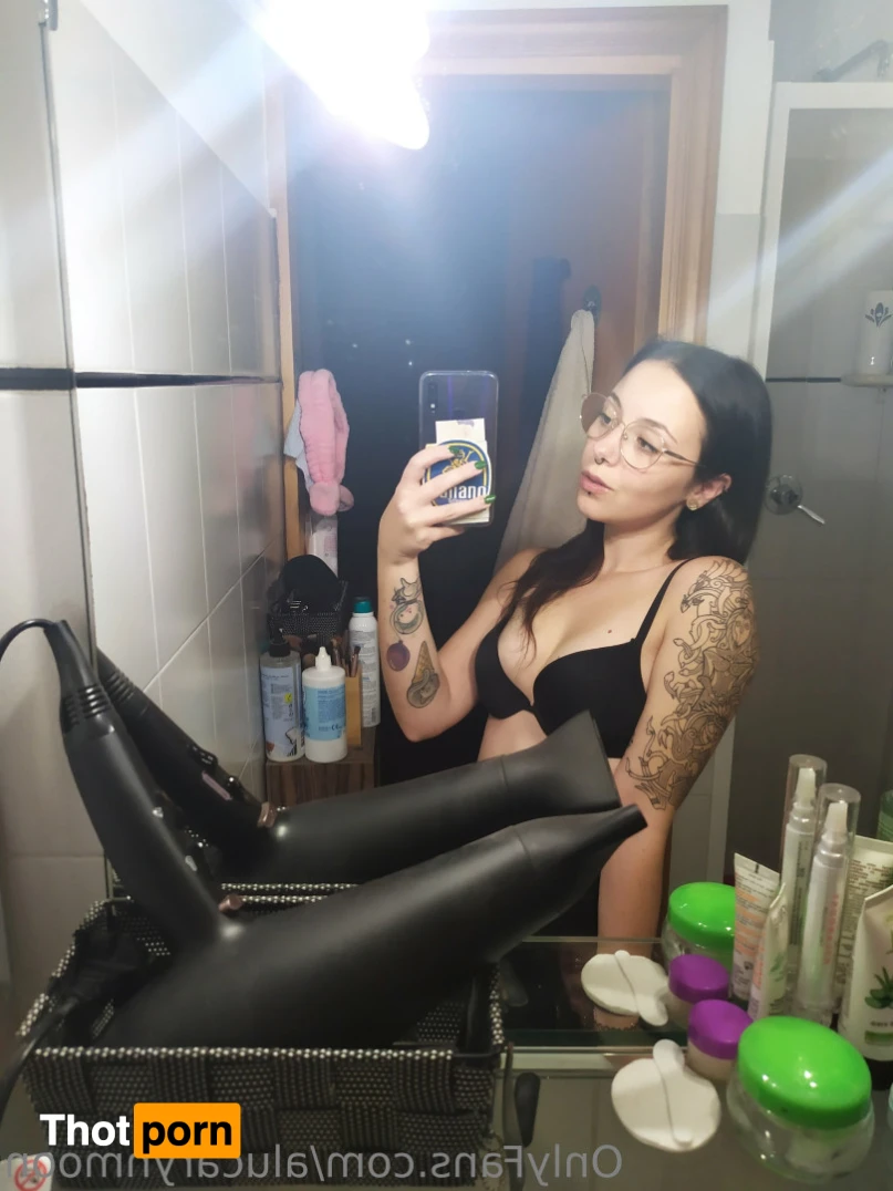 Alucarynmoon 11849593