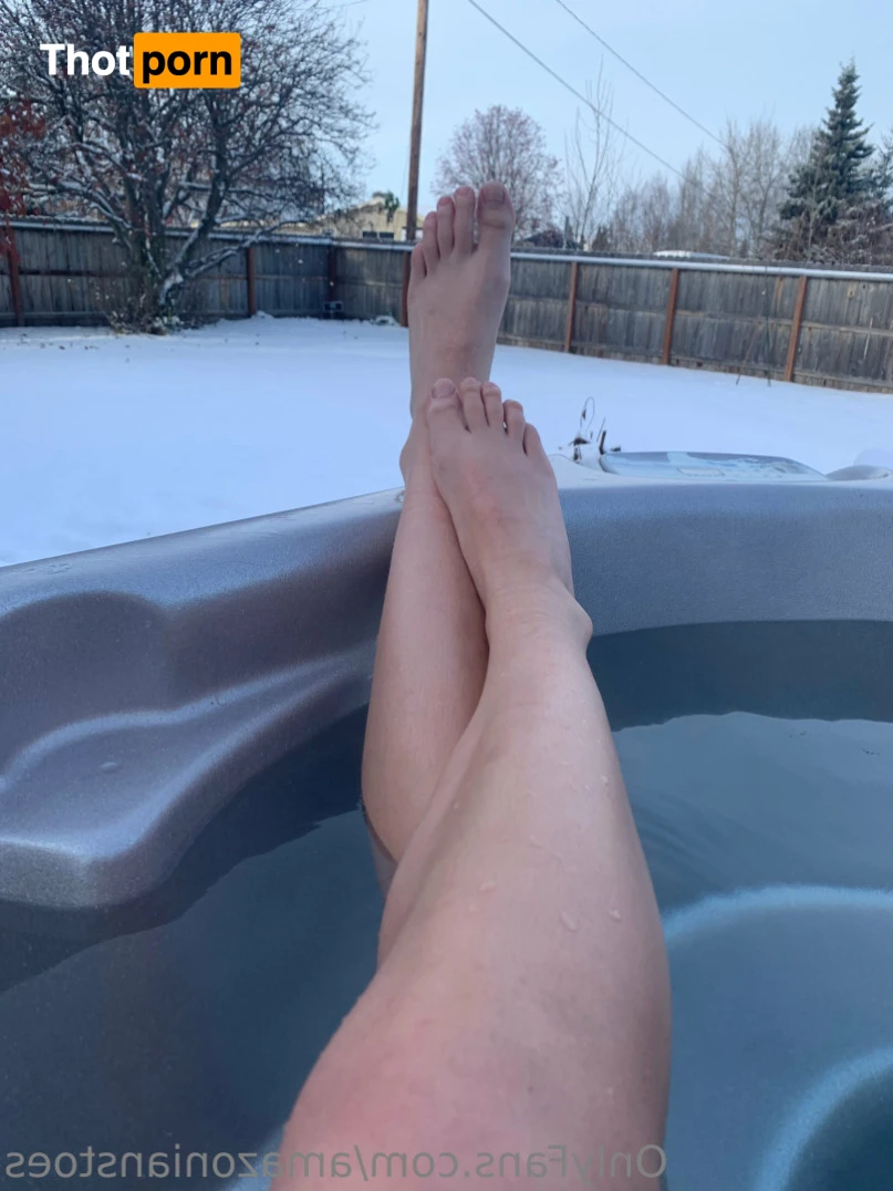 Amazonian’s Feet Toes &amp; Soles 15343750