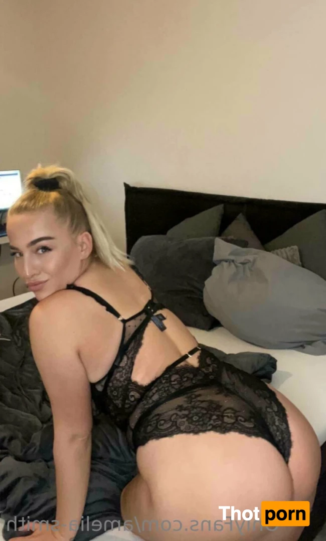 amelia-smith 11697213