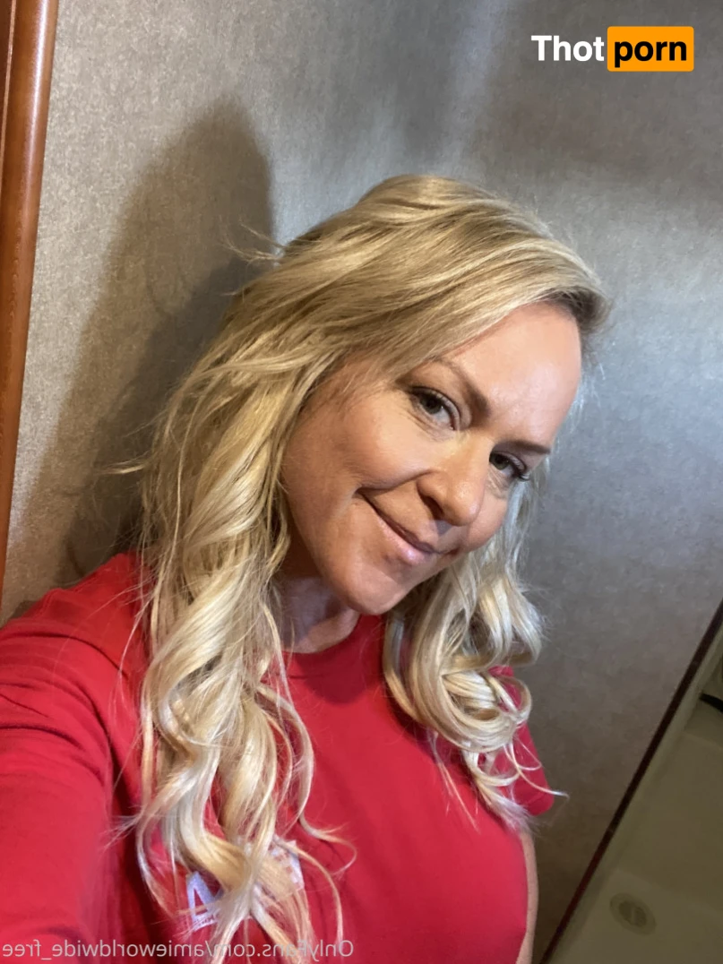 Amie World Wide 12577839