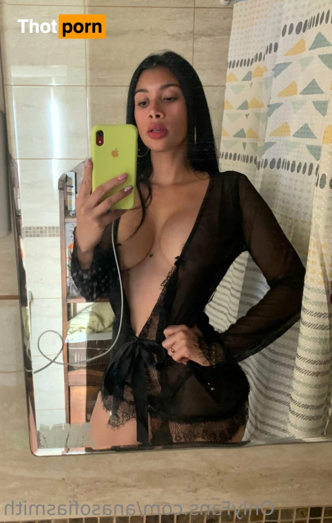 Ana Sofia Smith 11570157