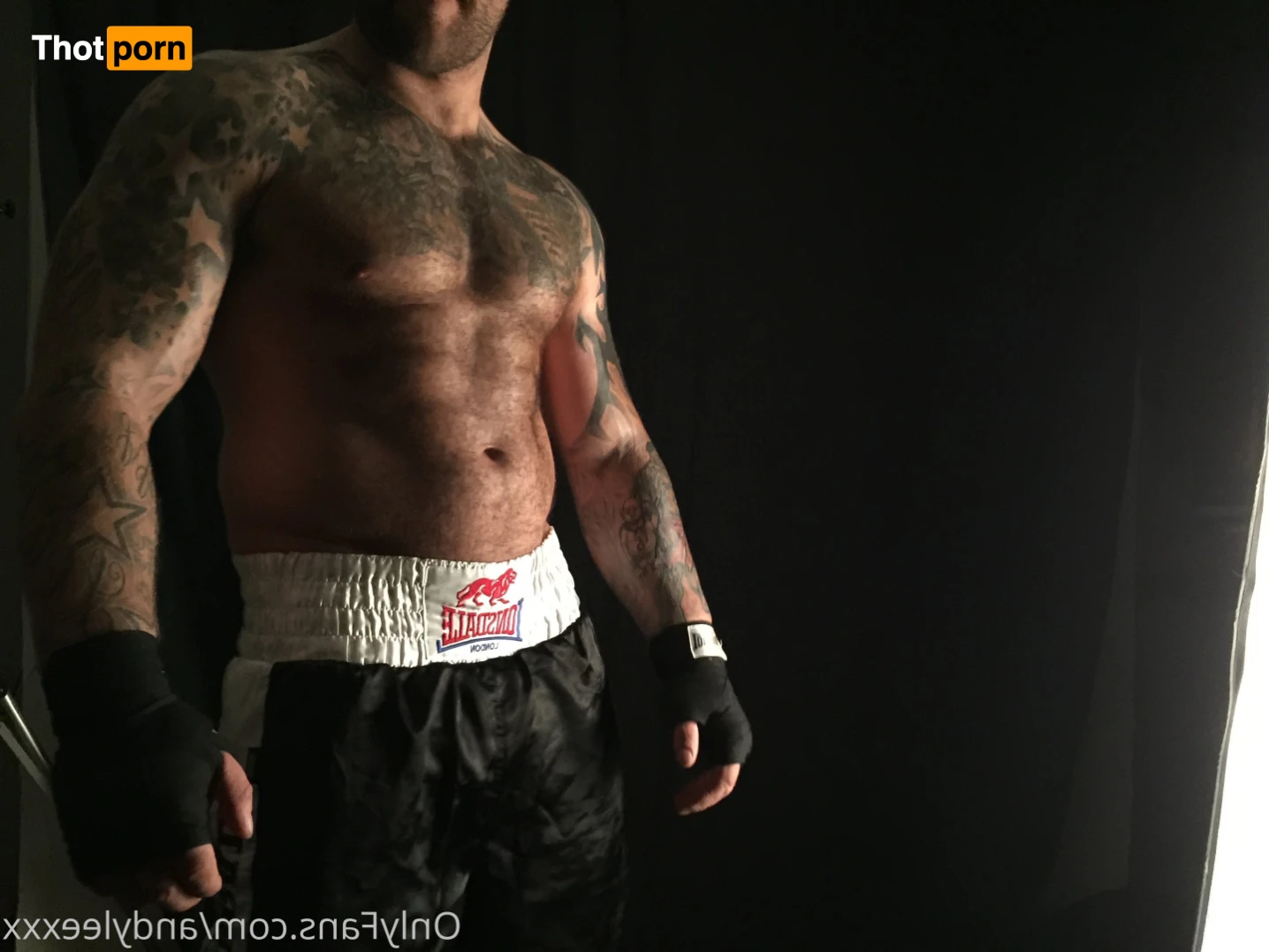 AndyLeeXXX-OFFICIAL! 11549731