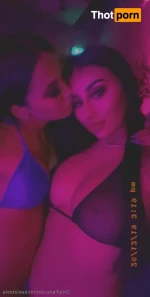 1648558