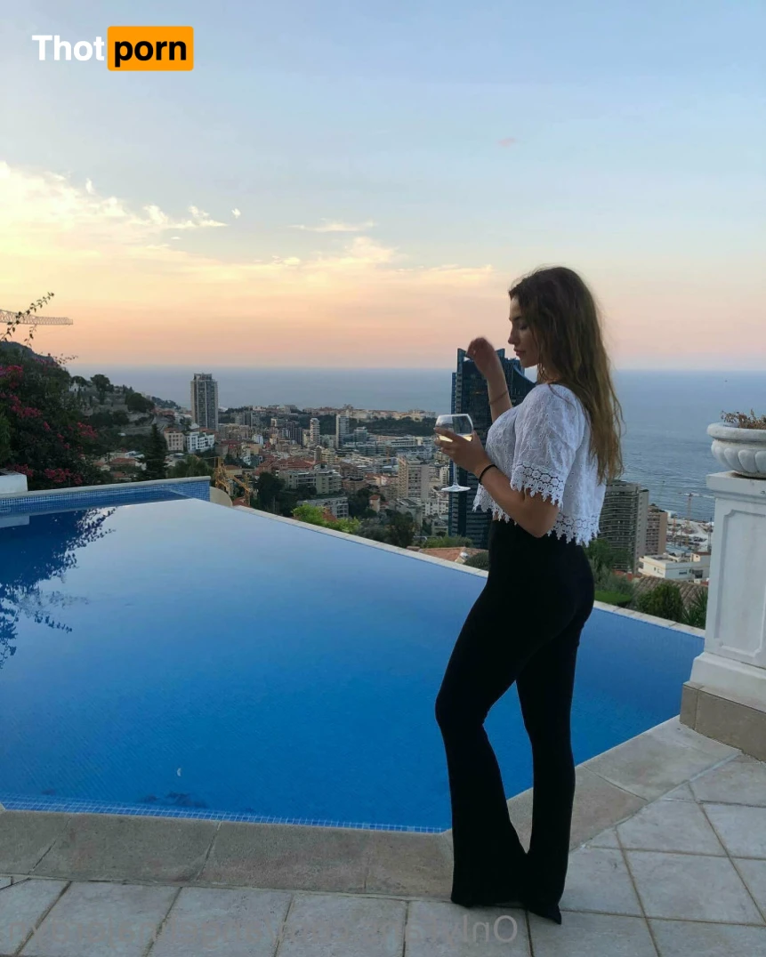 angelinajordyn 11454340