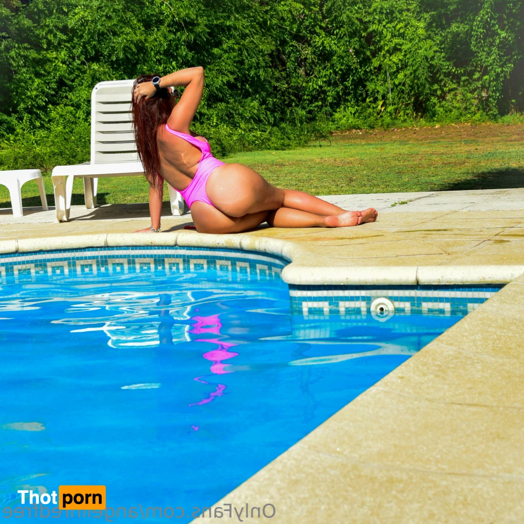 ANGEL in RED 11453771