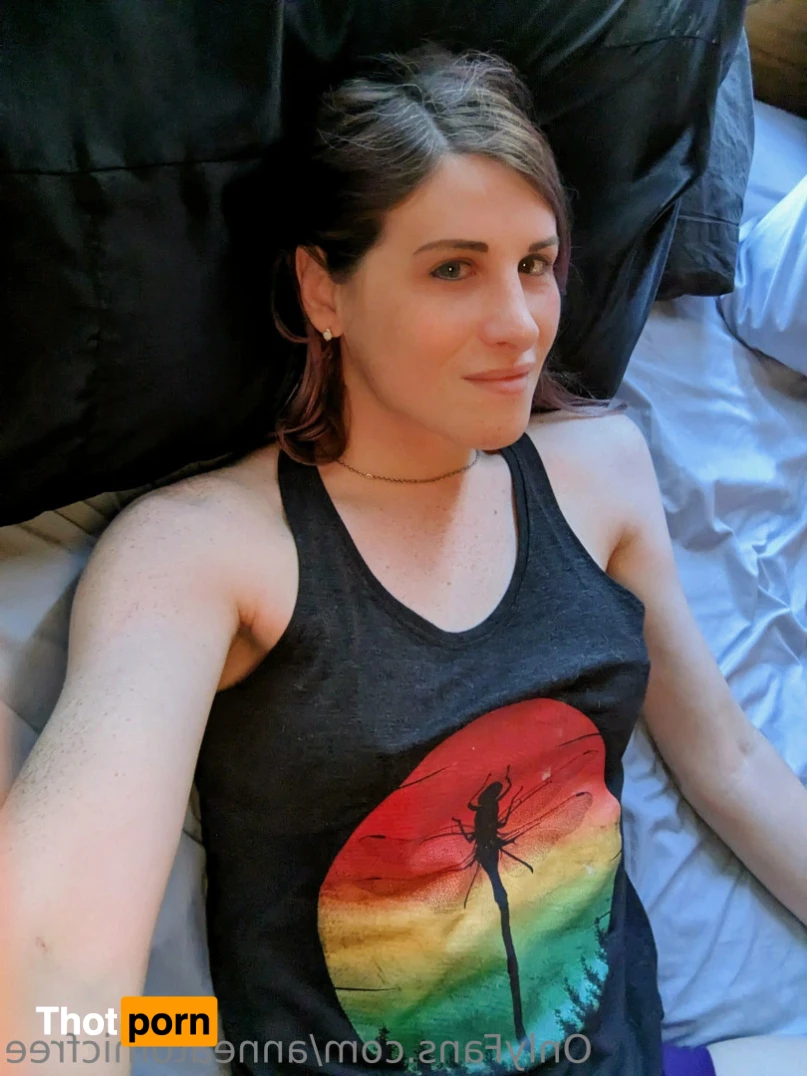 Anne Atomic (Free) 16513694