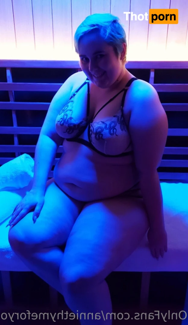 💦 Full Length Vids on Wall 💦 12795693