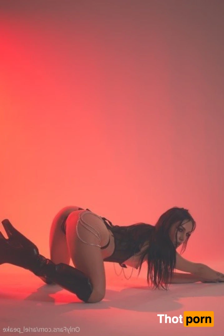 ariel peake 16461513