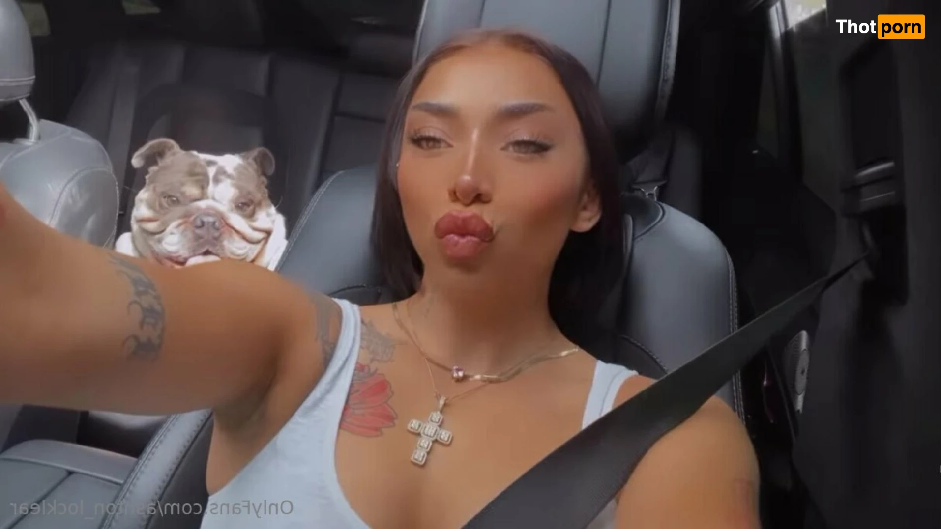 ashton locklear 16394268