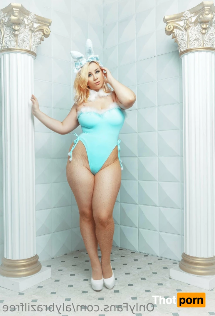 Ashe Brazil (FREE OF) 16394138