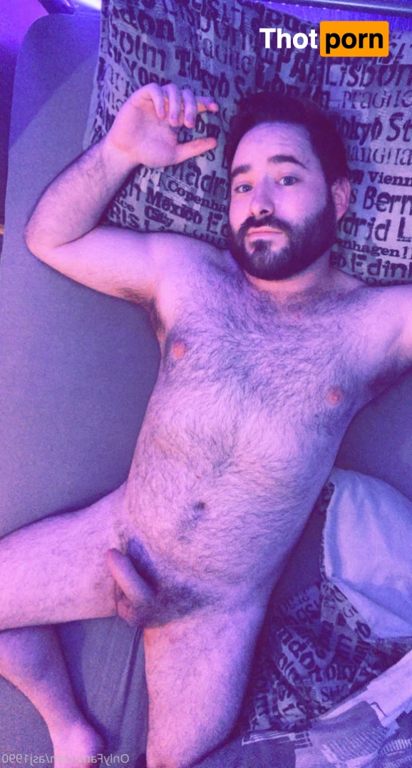 Adam🏳️‍🌈 16382426