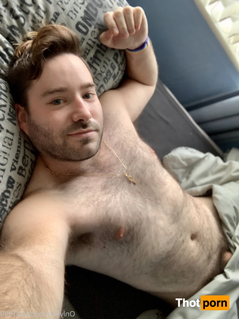 Adam🏳️‍🌈 16382468