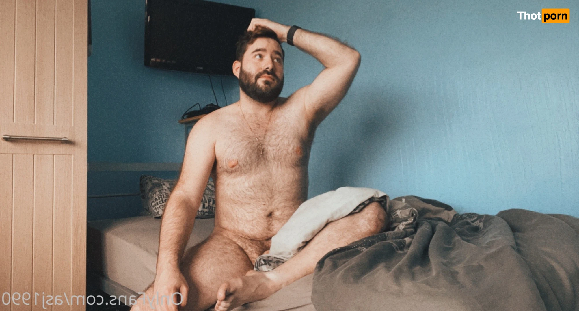 Adam🏳️‍🌈 16382609