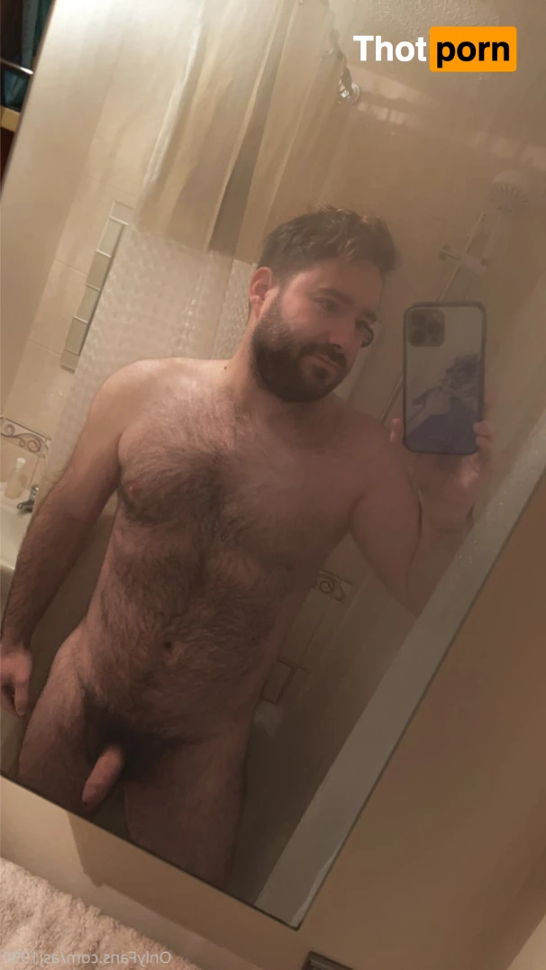 Adam🏳️‍🌈 16382794