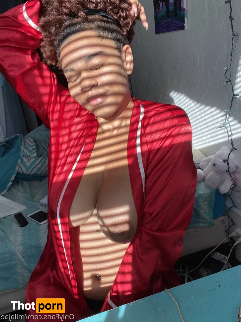 Mila the MiIf 805178