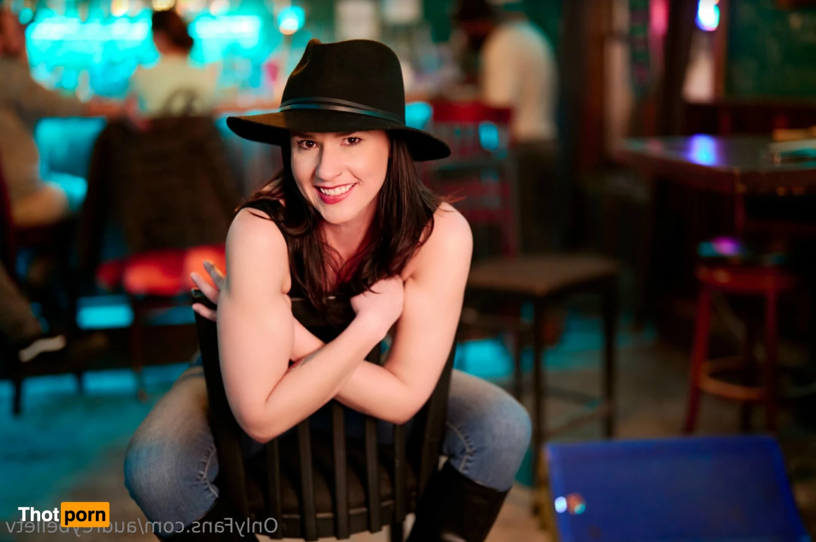 AudreyBelleTV 16368254