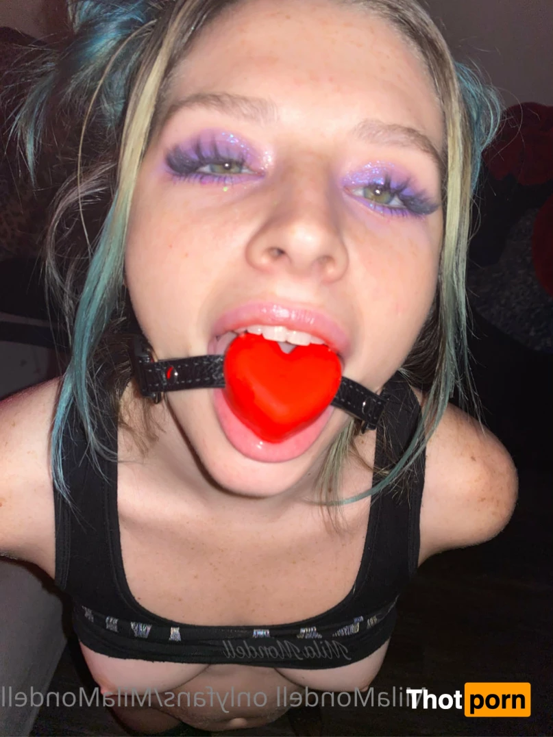 Prettiest Pussy Online 🌸 мιℓα мση∂єℓℓ 🌸 9887896