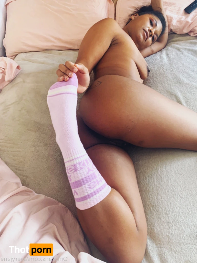 Avery Jane The F Machine™️ 16292735