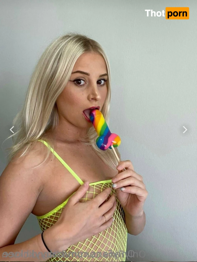 Facial Queen 👸 16227697