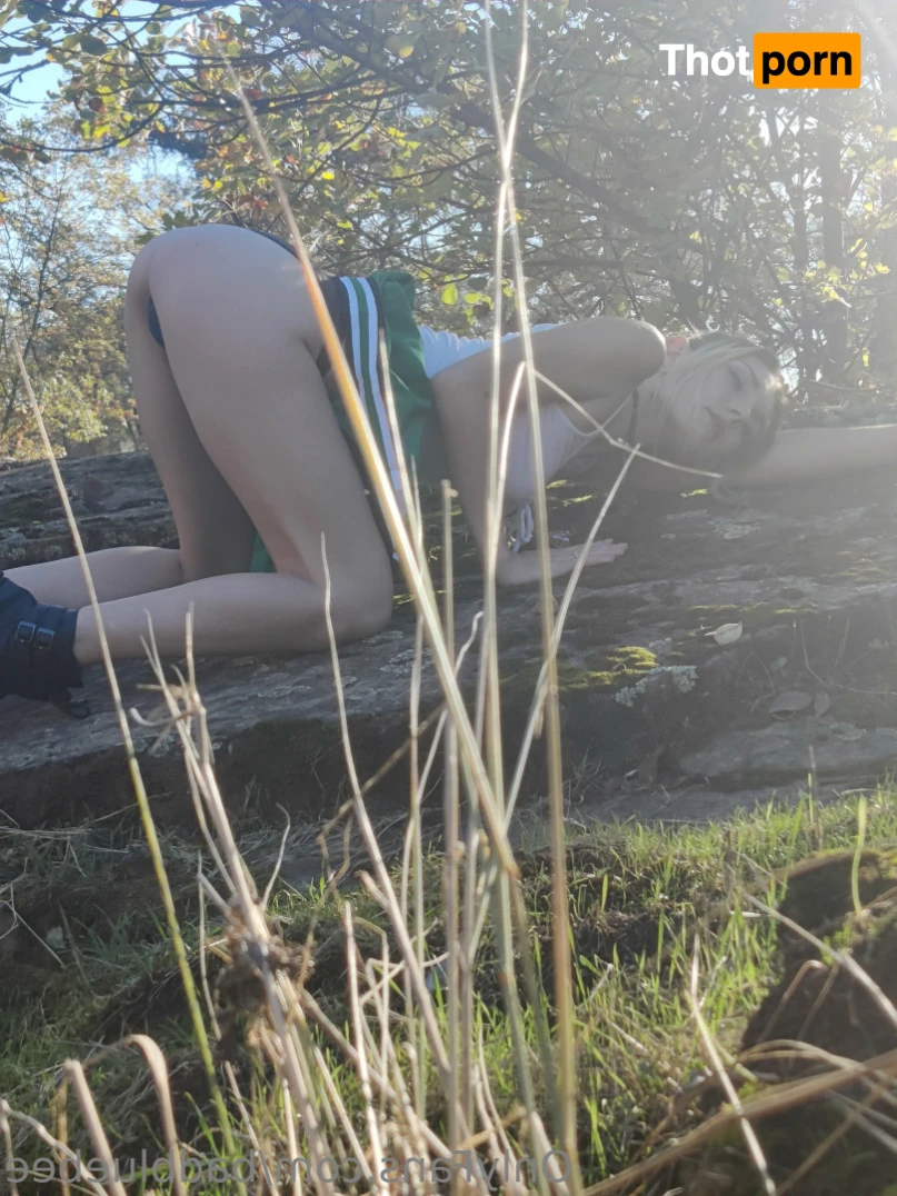 Becki Blue Eyes 16214569