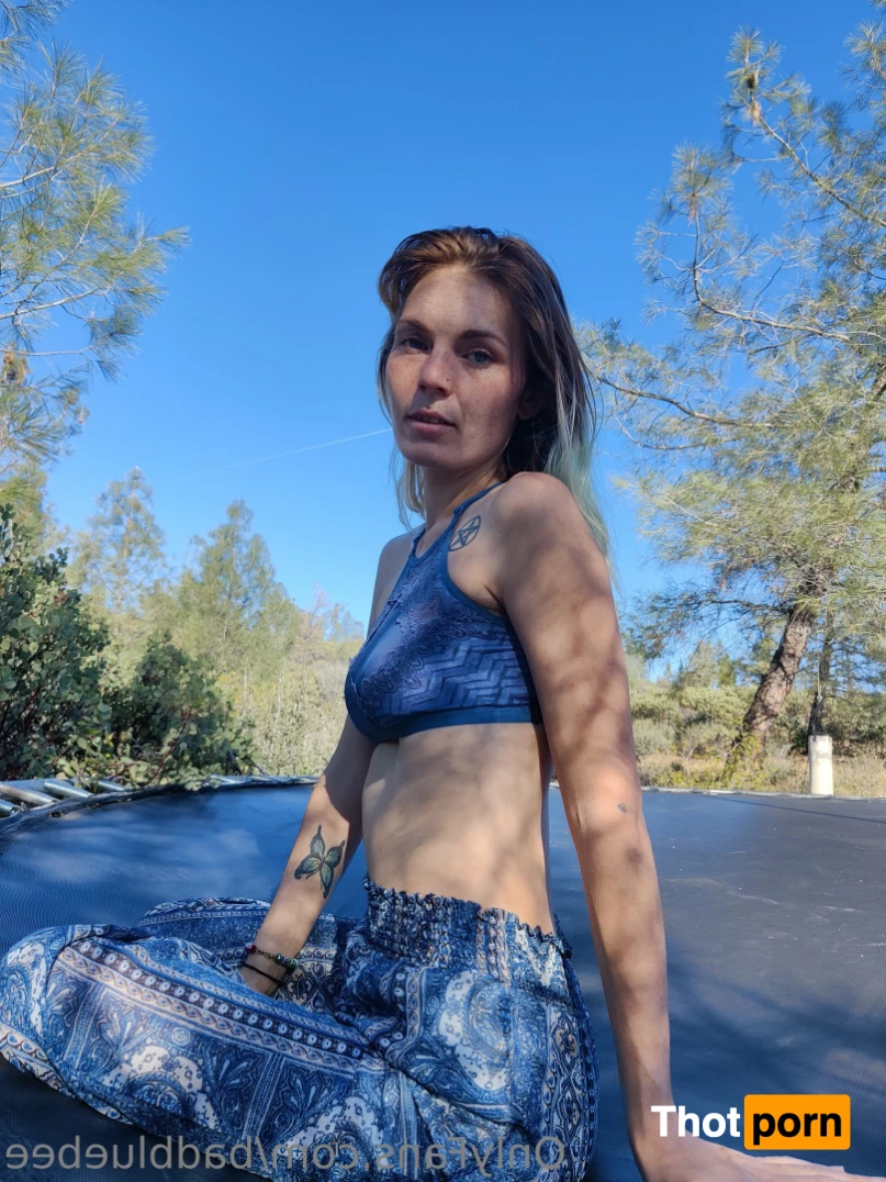 Becki Blue Eyes 16214694