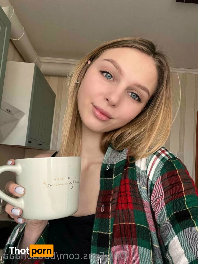 🔞 Bad Sofia 😈 𝒀𝒐𝒖𝒓 𝒈𝒊𝒓𝒍𝒇𝒓𝒊𝒆𝒏𝒅 👉👌 16200385