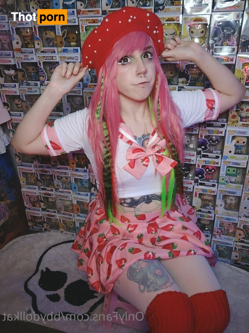 Princess Kat 👑💖 16115367