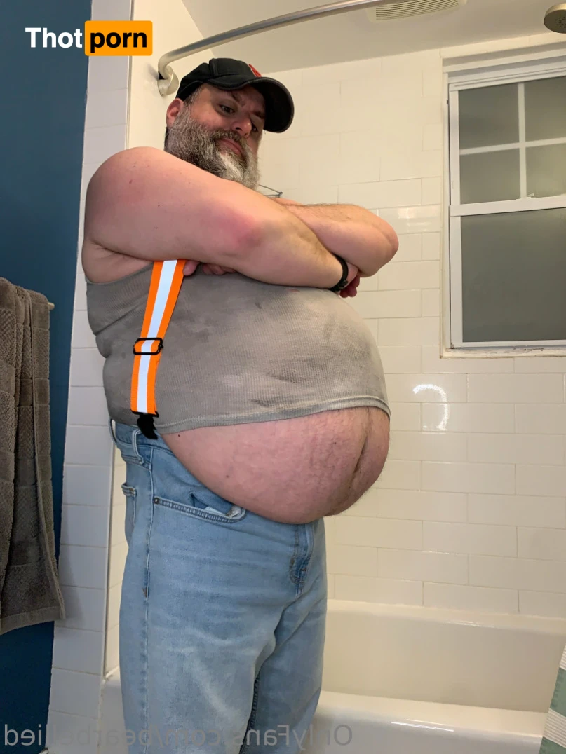 Big Bellied Bear 15955638