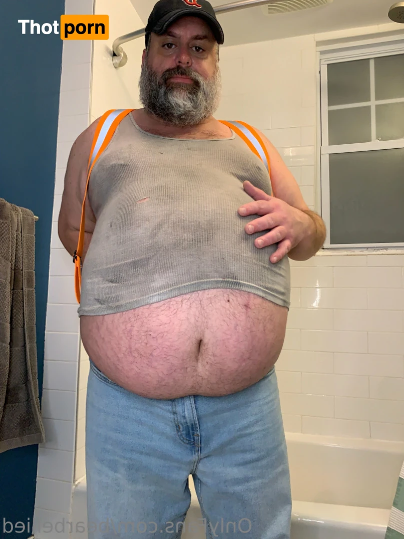 Big Bellied Bear 15955725