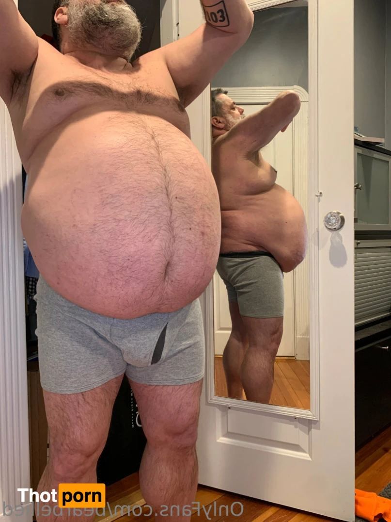 Big Bellied Bear 15955777