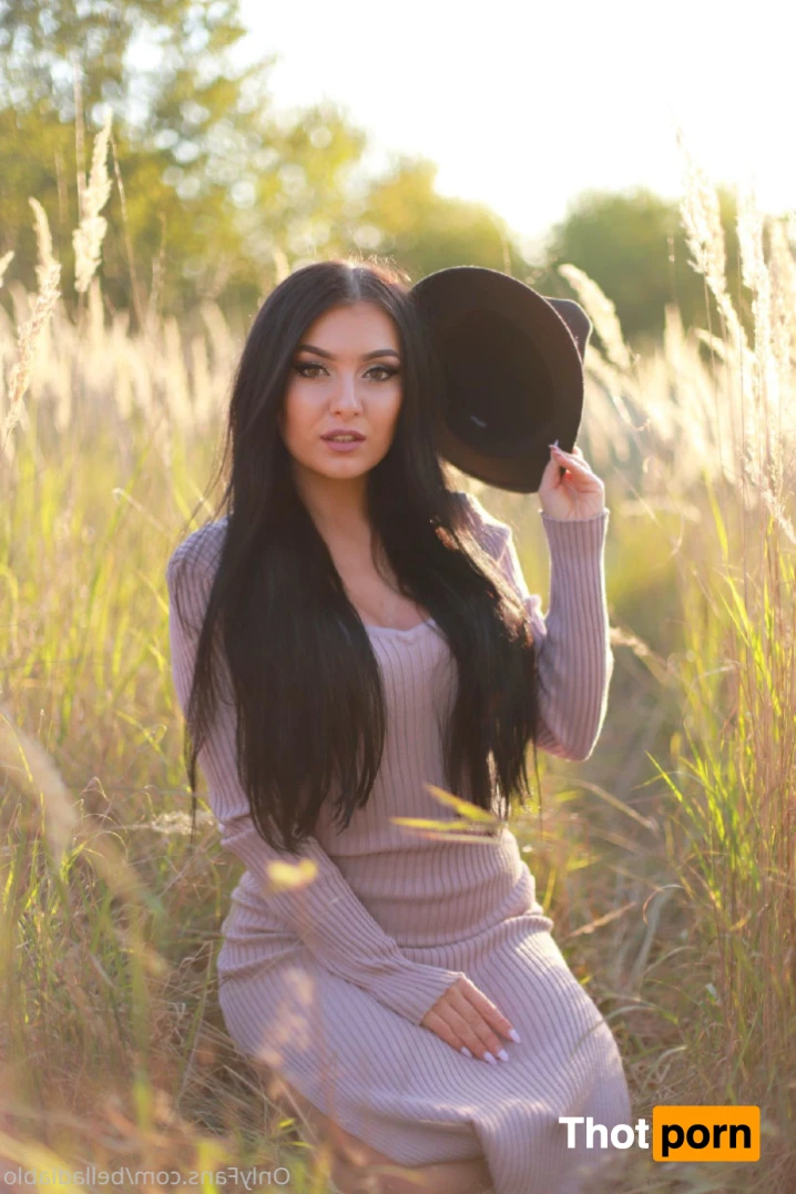 Bella Diablo 😇😈 15839675