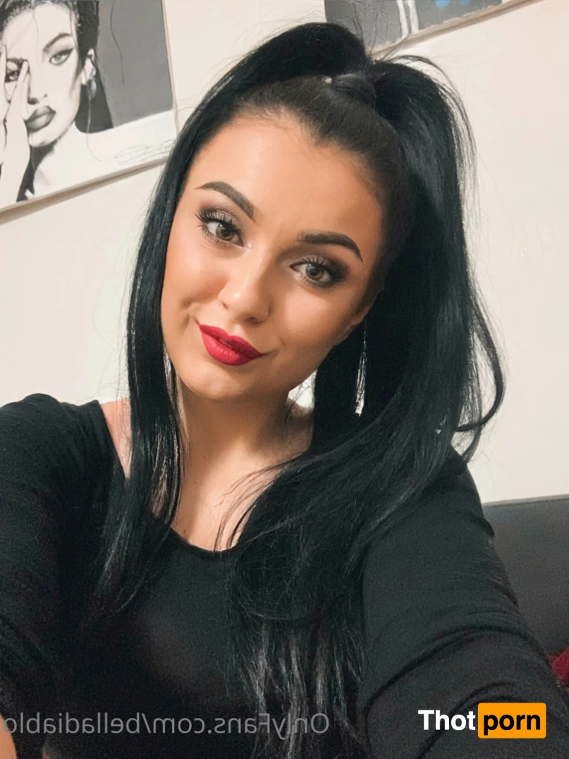 Bella Diablo 😇😈 15839943