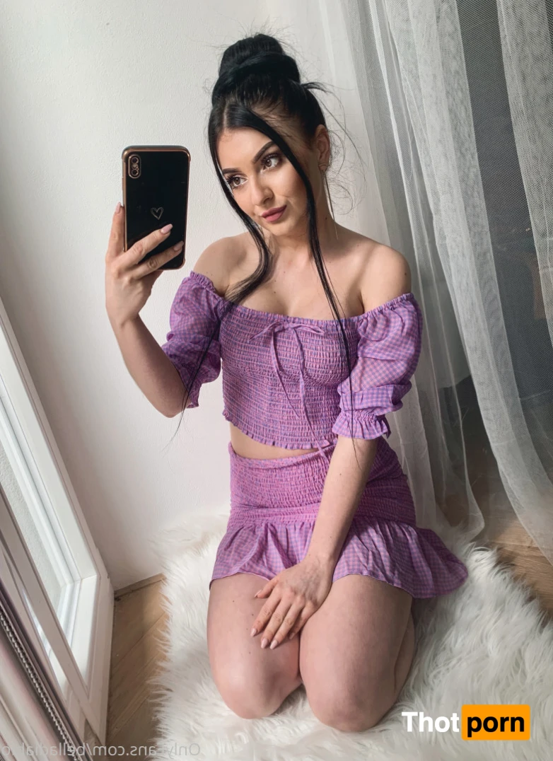 Bella Diablo 😇😈 15840295