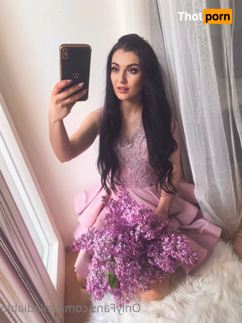 Bella Diablo 😇😈 15840401