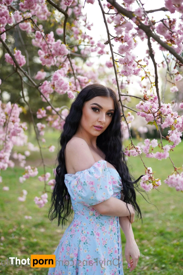 Bella Diablo 😇😈 15840613