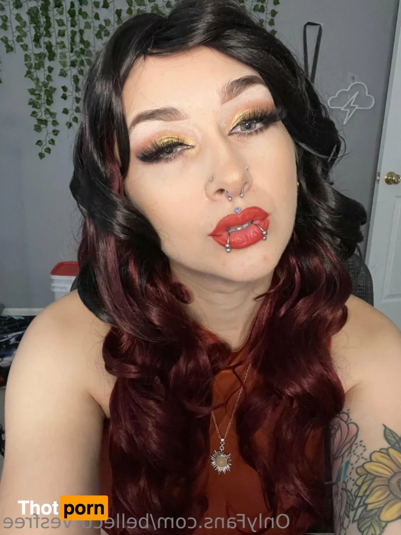 Belle Curves FREE 14149356