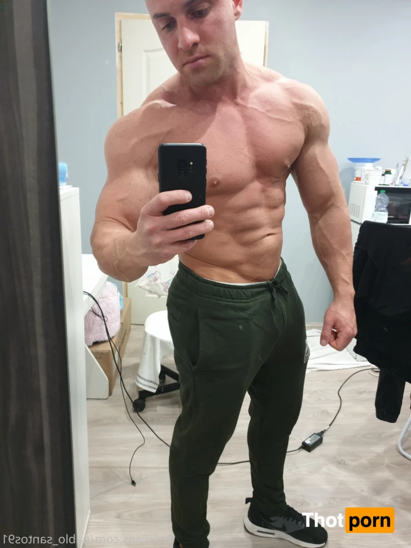 bgdn_roland 15752476